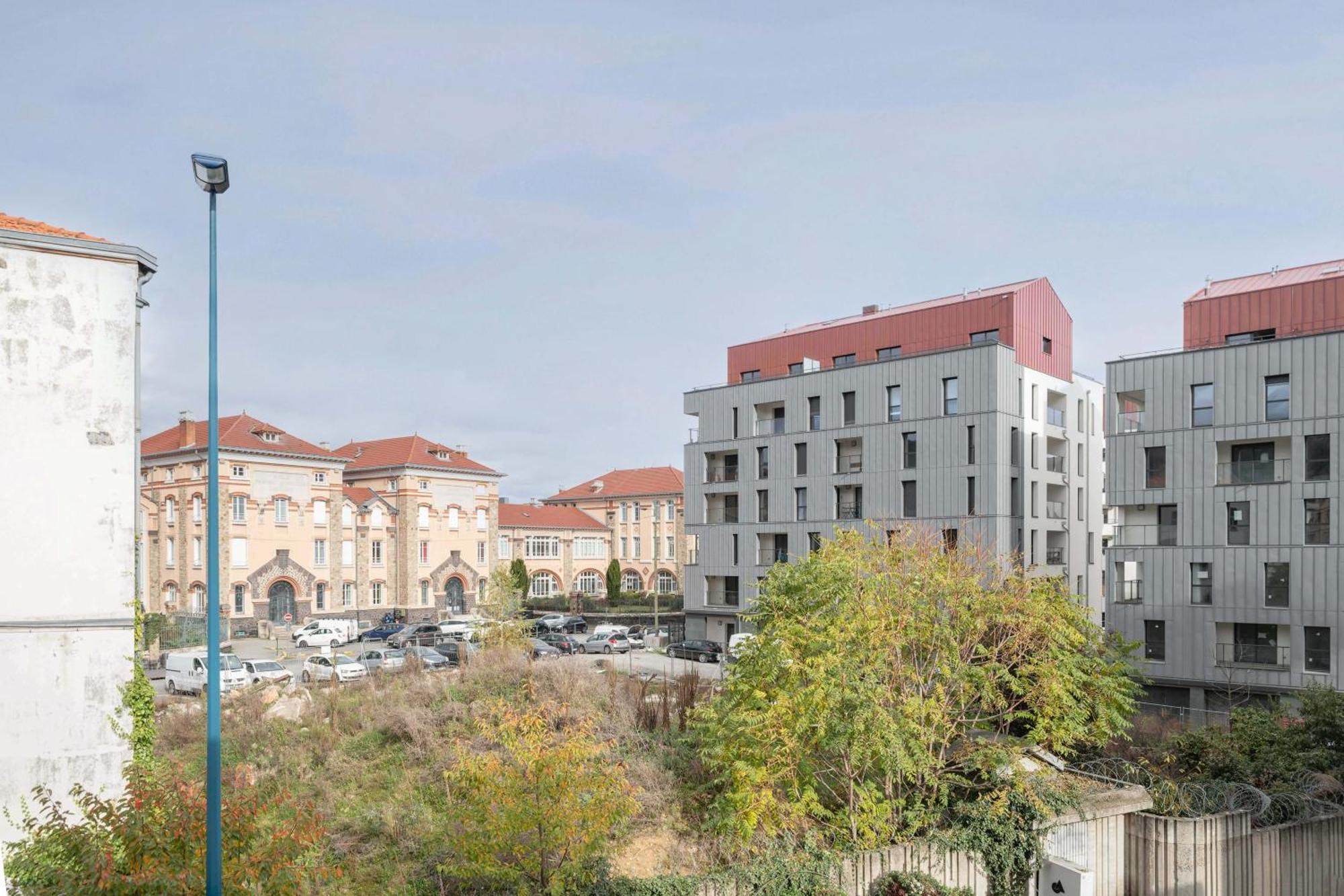 La Grande Maison Clermont - Appartements Centre Ville Екстер'єр фото