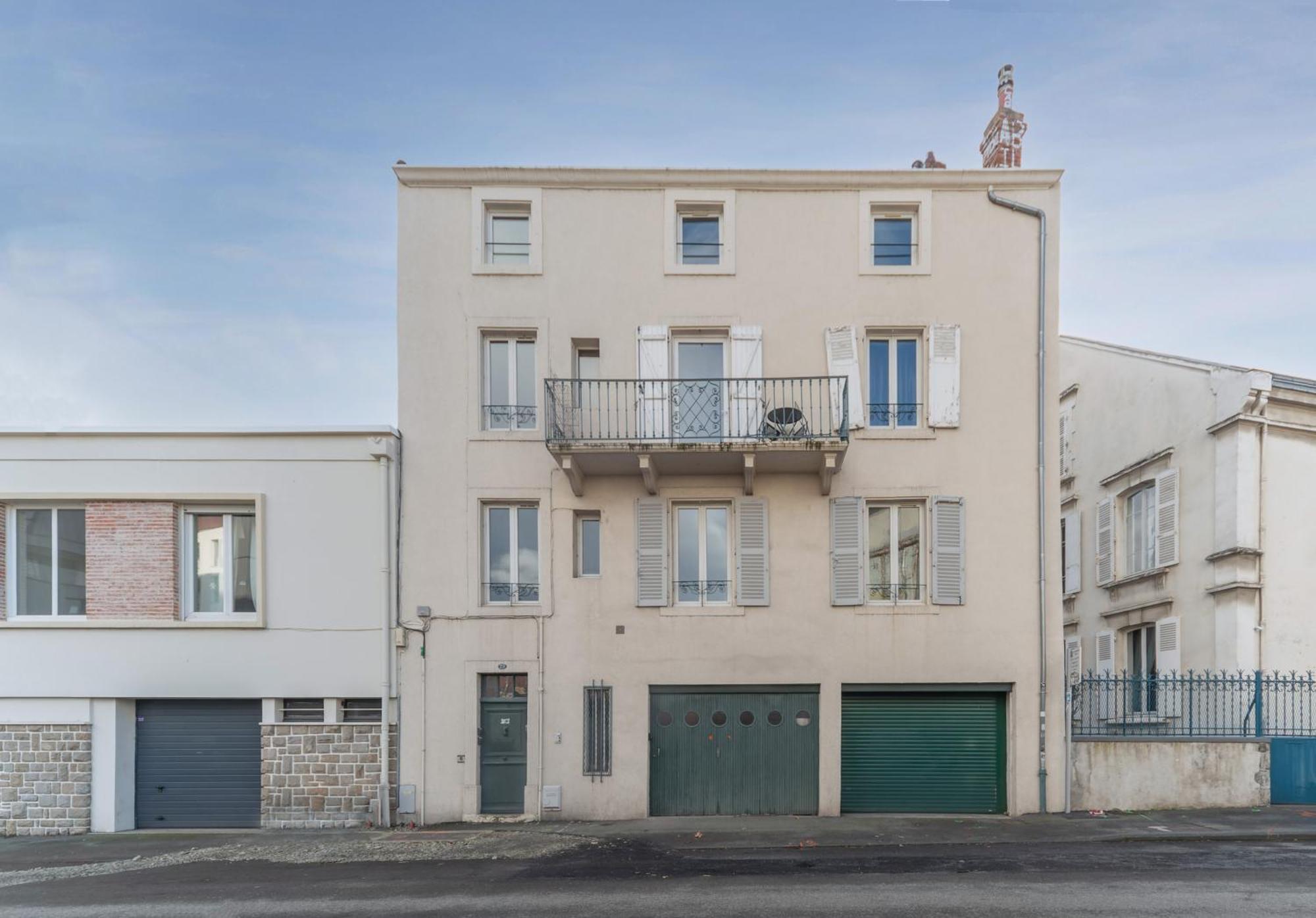 La Grande Maison Clermont - Appartements Centre Ville Екстер'єр фото